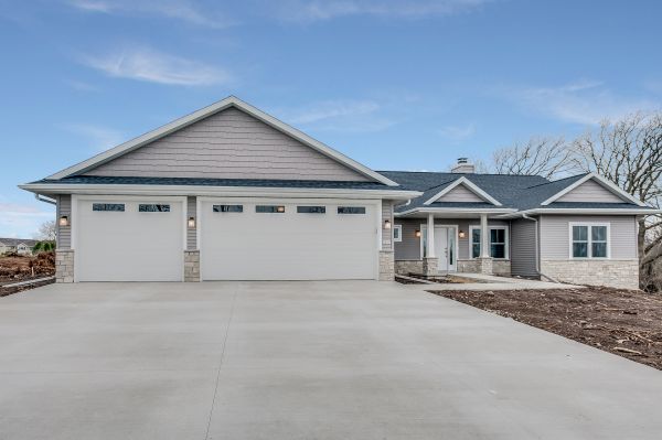 Cement Driveway Replacement in Clovis