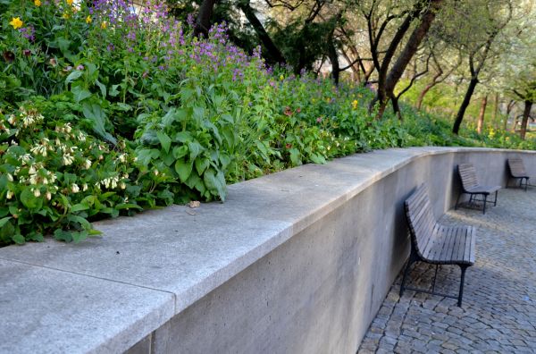 Concrete Retaining Wall Service in Clovis