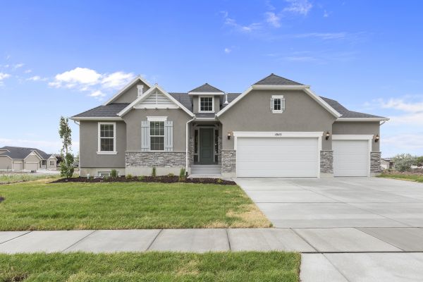 Residential Driveway Service in Clovis