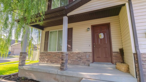 Porch Concrete Construction in Clovis