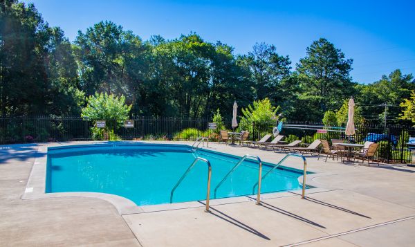 Cost of Pool Paving Installation in Clovis