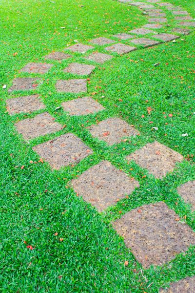 Backyard Pathway Construction in Clovis